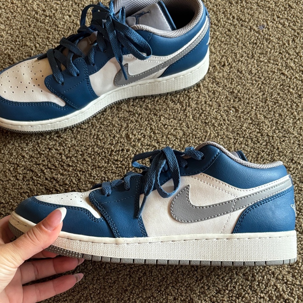 Nike Jordan 1 Lows Sneakers in Navy, White & Gray (True Blue Cement)